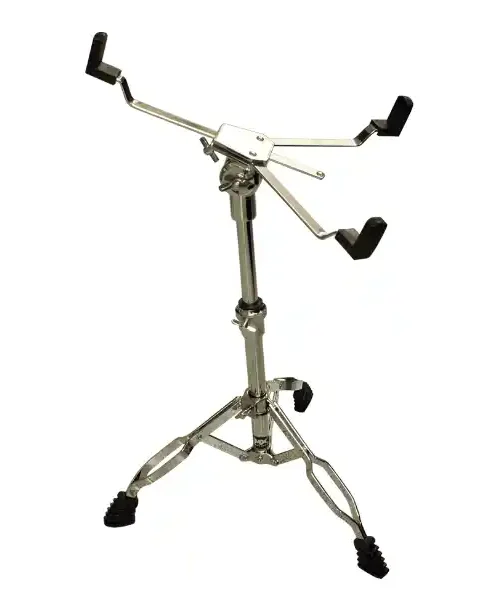 Atril para caja RMX RM-1000 con platina doble y base antideslizante.