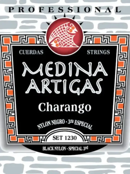 Encordado Medina Artigas 1230 para charango, nylon negro y 3ª especial.