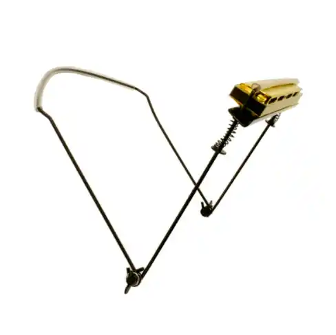 Porta Armónica D-800N ajustable con cuerpo metálico y refuerzos de goma.
