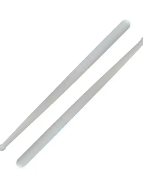 Baquetas RD-109 RMX fabricadas en nogal americano blanco, ideales para bandas de guerra y cajas.
