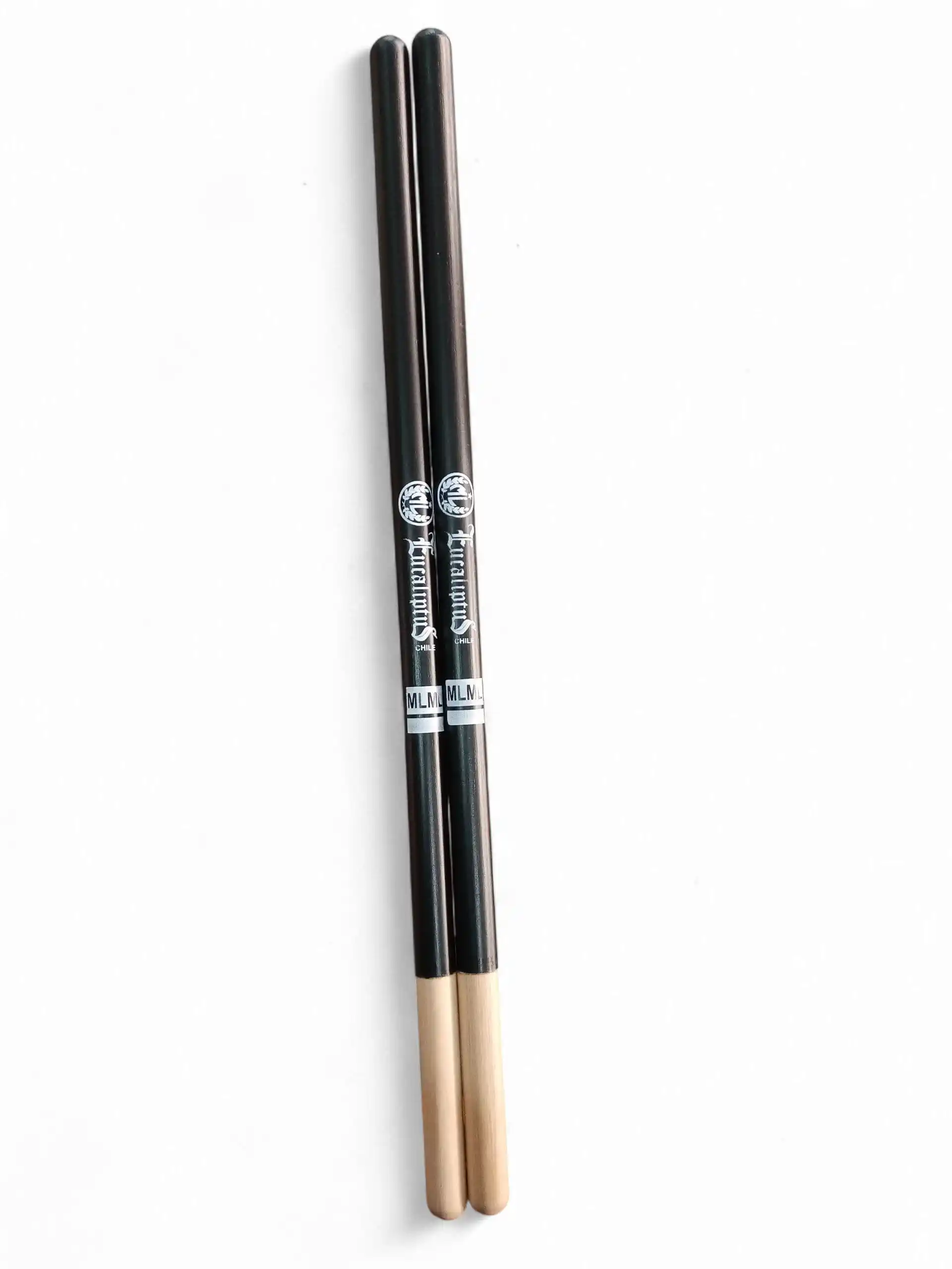 Baquetas para timbaleta ML con cuerpo negro y punta en madera natural