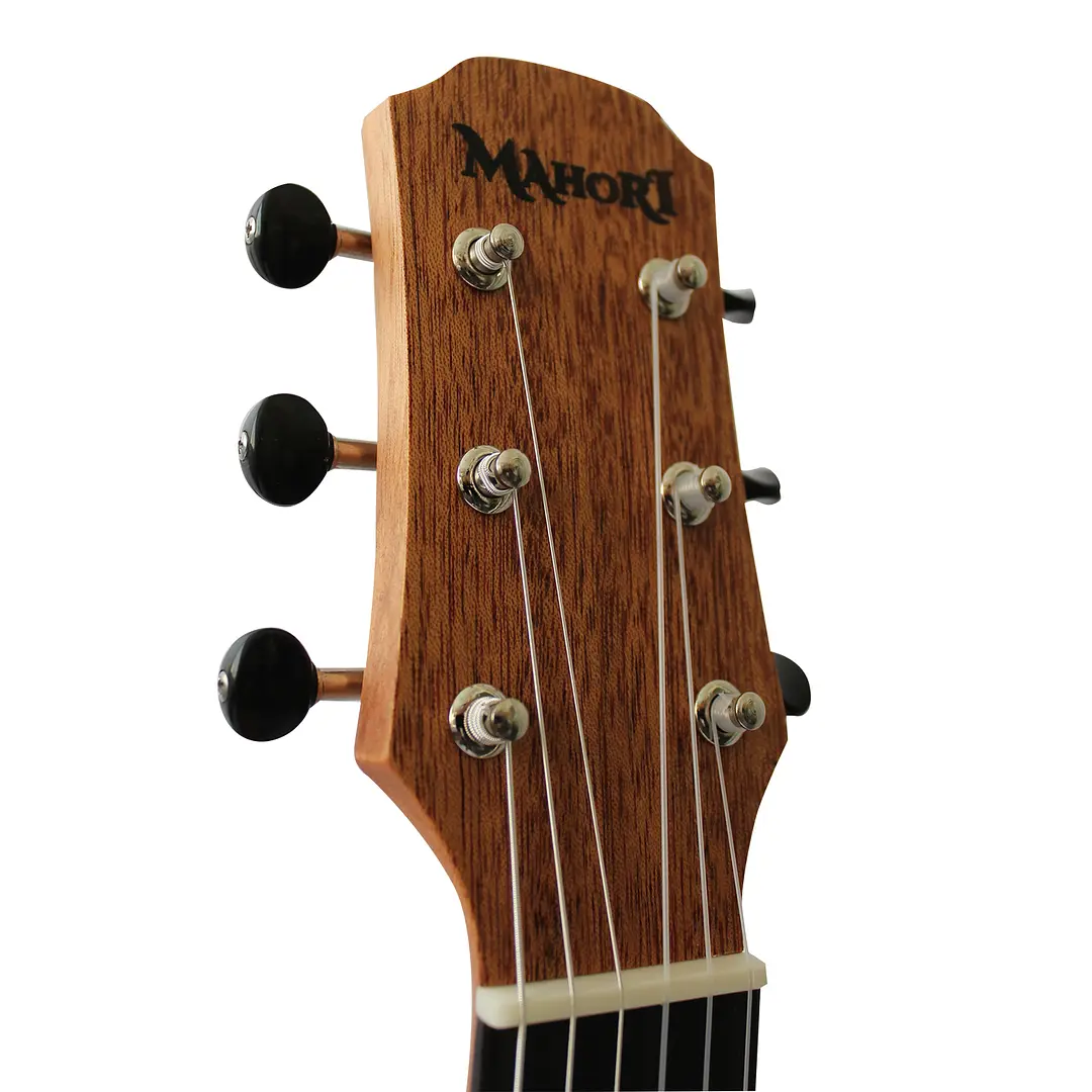 Guitarlele Mahori electroacústico con Fishman y funda