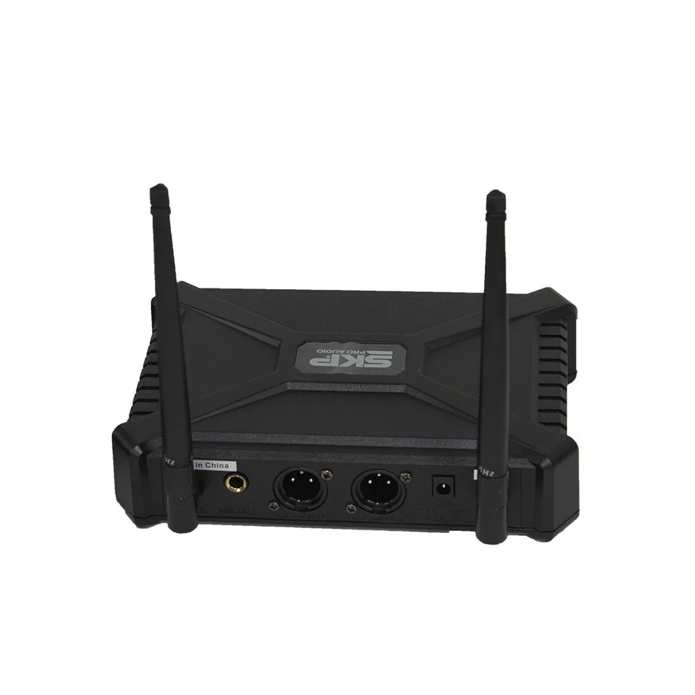 Micrófono doble inalámbrico SKP UHF-300D con receptor de doble antena para eventos y canto